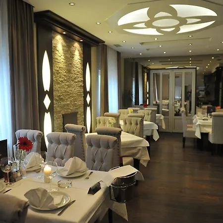 Park לינה וארוחת בוקר